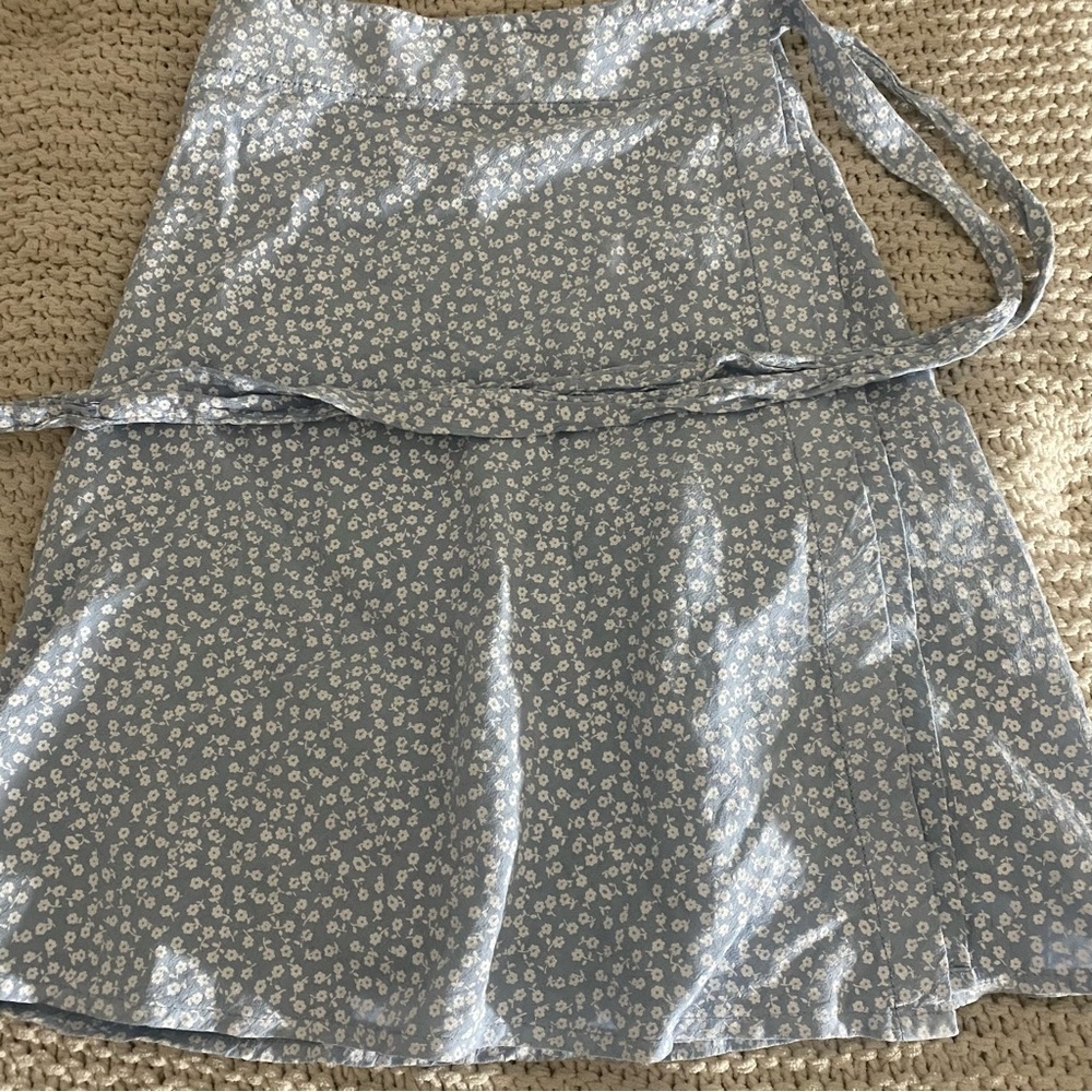 Brandy Melville skirt